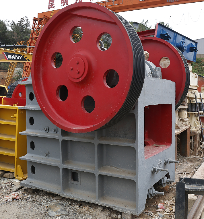 Used Stone Crusher Jaw Crusher EP250*400 for Mining /Construction