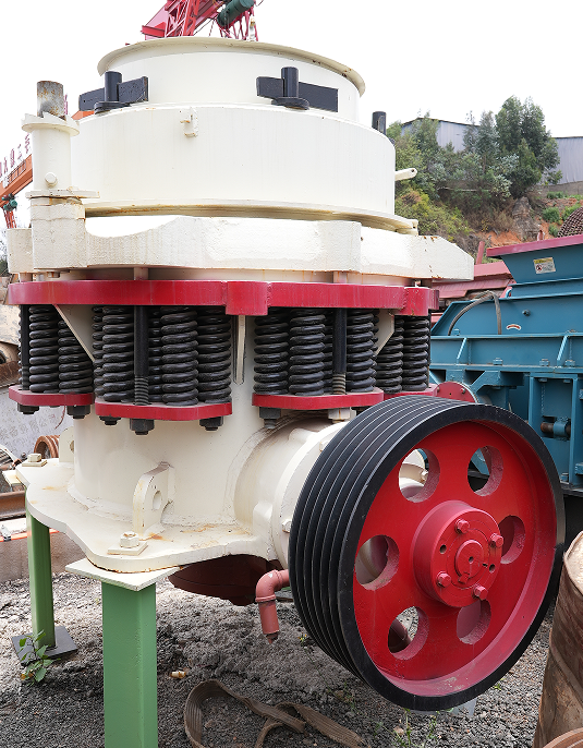 Used Spring Cone Crusher Stone Crusher for Metallurgy/Construction/Road Building/Chemical